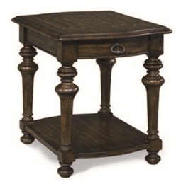 簡化古典家具線條，並融入鄉村生活語彙及簡單粉色布料