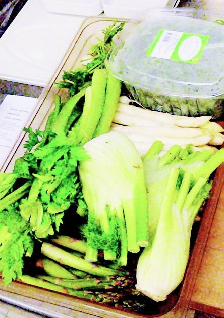 位於北歐，冬季與夏季日照時間差異極大的瑞典，嚴峻的