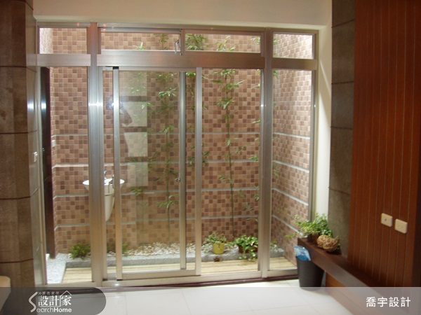 在喧囂忙碌的現代生活裡,偷得浮生半日閒的光陰格外珍