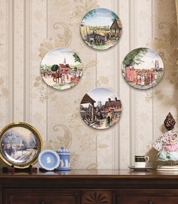 瓷盤、瓷碗不但具實用價值，精緻的瓷盤還可用來作為壁