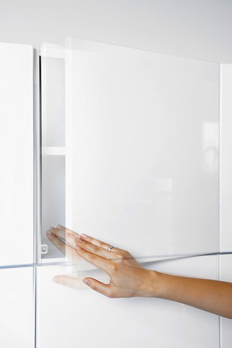 廚房是居家空間中，設計最密集與最複雜的場所，不大的