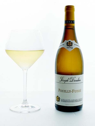 夏天是屬於海洋的季節，海鮮與葡萄酒搭配的美味，更是