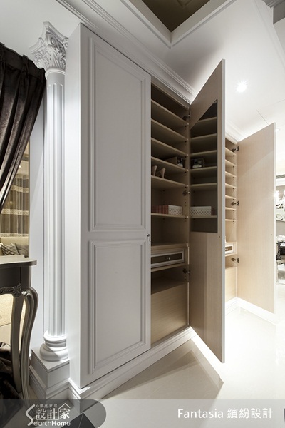 有人說女人就像蜈蚣，鞋子再多都不夠穿，也因此鞋櫃幾