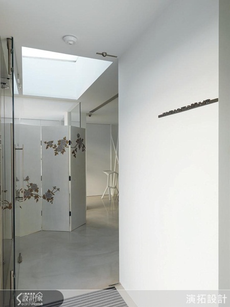 你知道最容易造成家居空間「陰暗狹窄」印象的兇手是誰