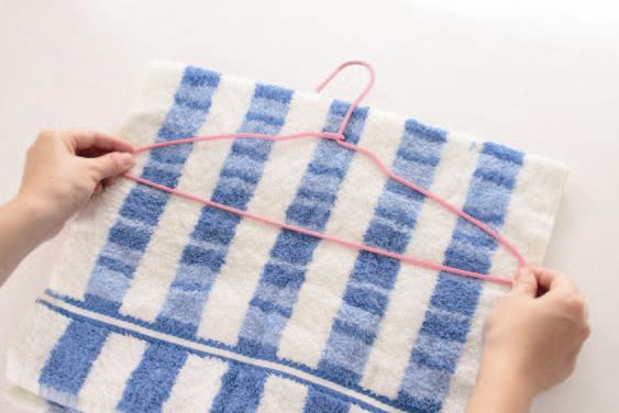 方法五零負擔玻璃清潔劑使用小道具：白醋、水、抹布或