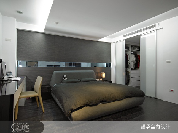 面對這棟36坪的長型老屋,設計師善用局部格局變動方式