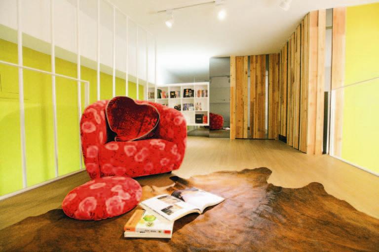 佛要金裝，人要衣裝，牆面當然也要一套裝！以往，裝修