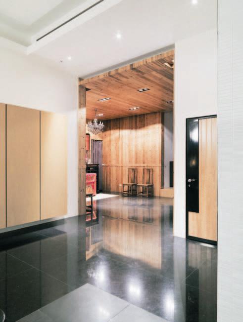 佛要金裝，人要衣裝，牆面當然也要一套裝！以往，裝修