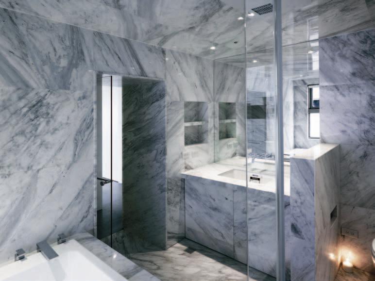 多變的石材質感，常常是將空間詮釋的大器、壯觀的最佳