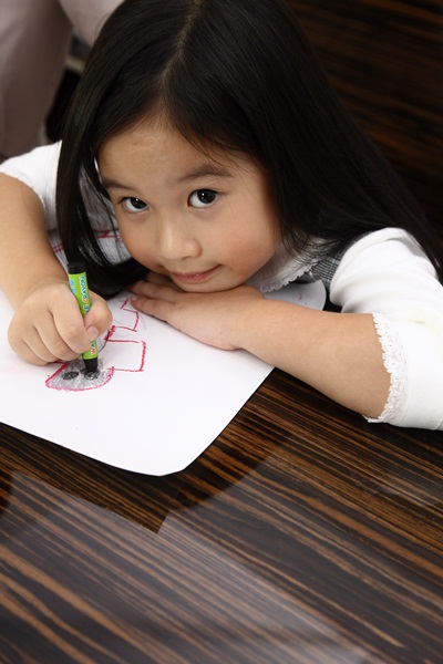 從科技產品、家具到居家空間，輕量化與薄型化已然成為