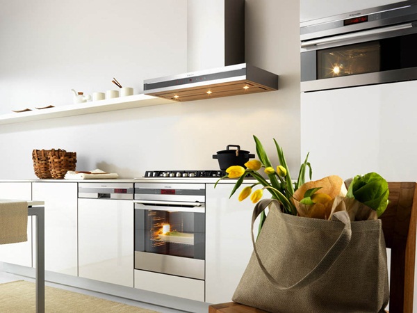 從科技產品、家具到居家空間,輕量化與薄型化已然成為