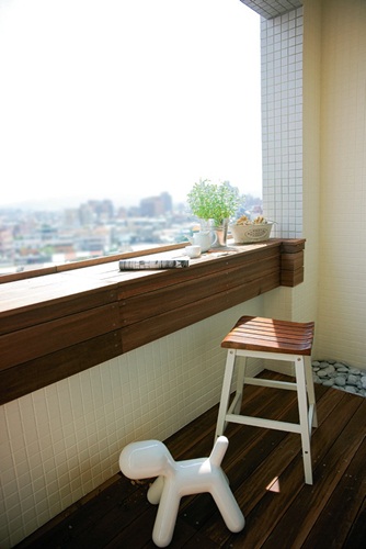 第一次見到Cherry，臉上沒有上妝，但仍散發一種清爽、