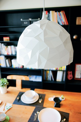 第一次見到Cherry，臉上沒有上妝，但仍散發一種清爽、