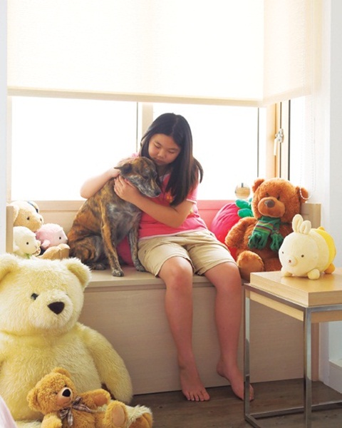 當初，第一隻妞妞是童太太小女兒在網路上找到的，「我