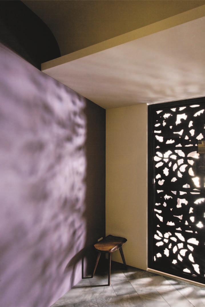 色彩感現代人對於壁面用色，已不再偏好純白牆面，對自