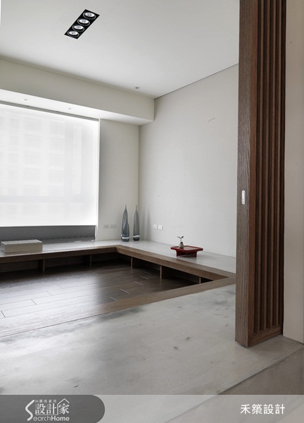 擁有五層樓的寬敞透天別墅，並且屋案本身的採光與戶外