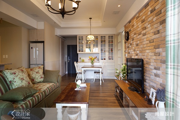 人家常說,選對顏色,空間風格就對了一半!但紅、橙、