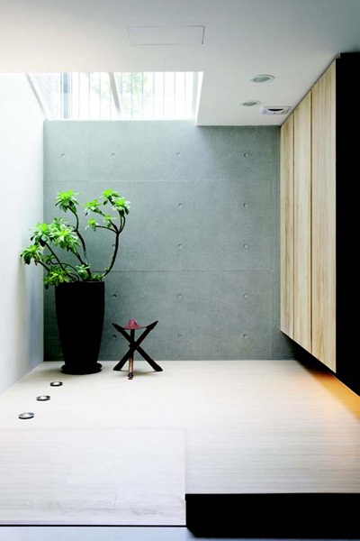 日本建築師安藤忠雄一系列充滿禪意的建築,讓世人驚覺