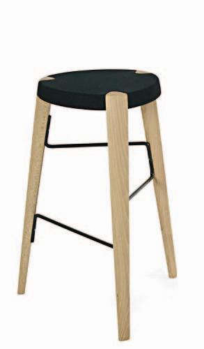 在沉靜的空間中，此類家具沒有花俏裝飾和多餘色彩，而