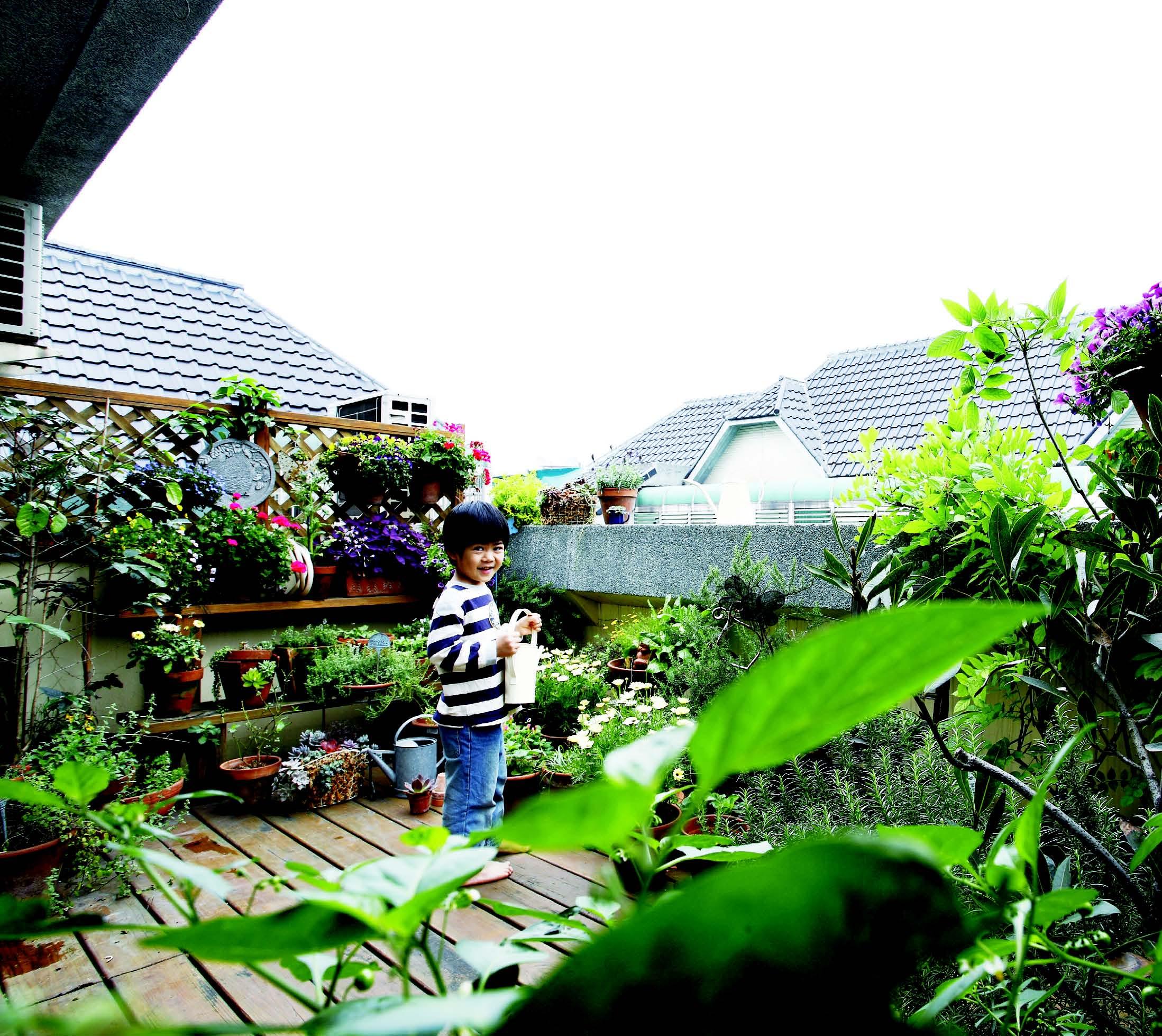 「我有幫小布和小祐寫日記的習慣，到現在小布已經是第