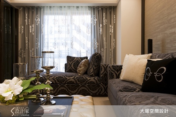 總覺家中窗戶樣式不好看,卻又不知該如何?用窗簾來改