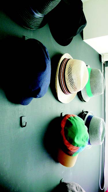 「見」是一種兼具展示佈置及收納機能的美型收納新概念