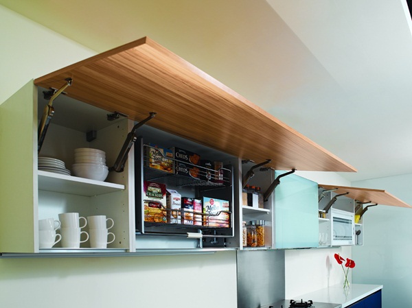 講究生活的美學家們的廚房，更像是小型私人藝廊一般，