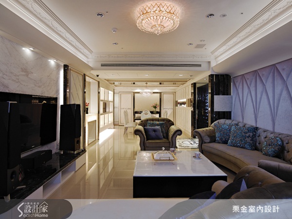 新古典空間因為有著古典風格的穩重但同時兼有現代風格