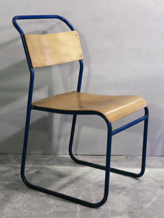 自 1934 年推出後,美麗造型、耐損好清理的特性,早已