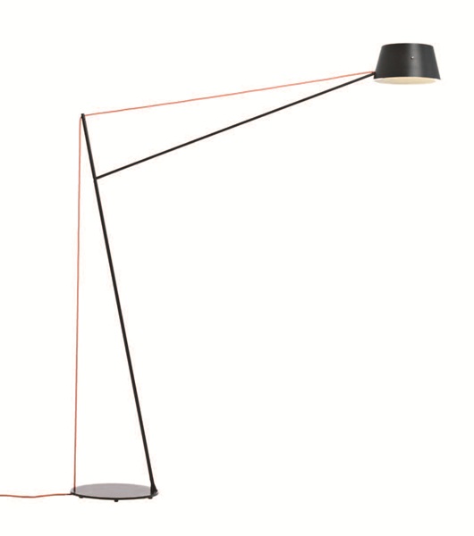 在挑高、寬敞的Loft空間裡要深具個性化,家具傢飾的搭