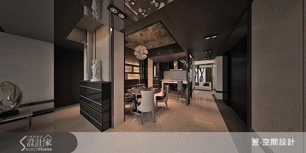 深色所創造出來的時尚浪潮，在服裝界裡萬年不敗，在居