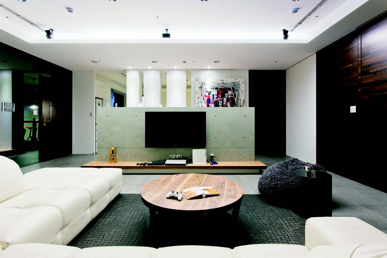 一般來說,泥作工程屬於基礎工程的部分,包含了貼地/