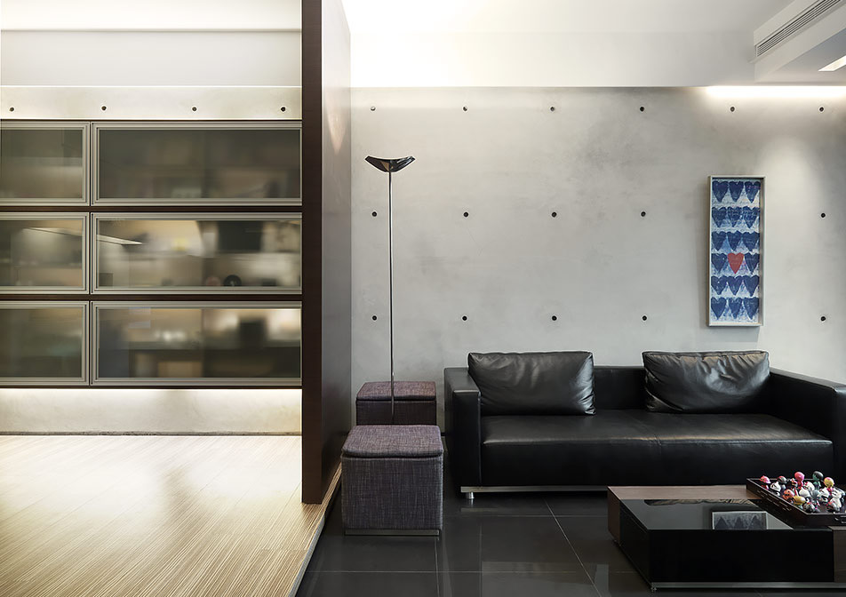 一般來說,泥作工程屬於基礎工程的部分,包含了貼地/