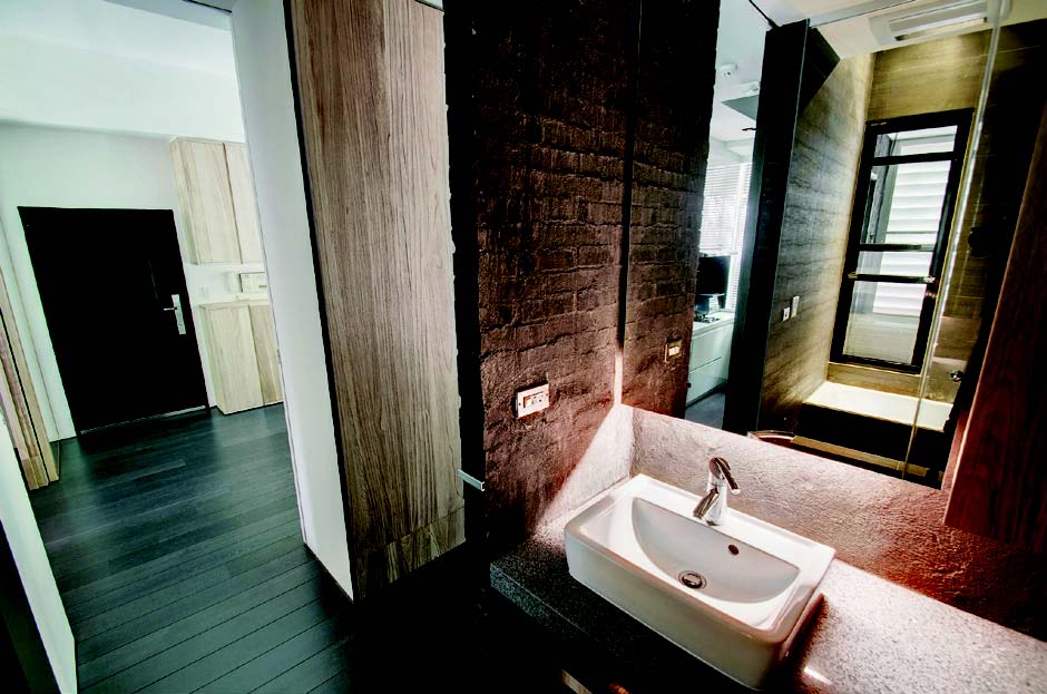 一般來說,泥作工程屬於基礎工程的部分,包含了貼地/