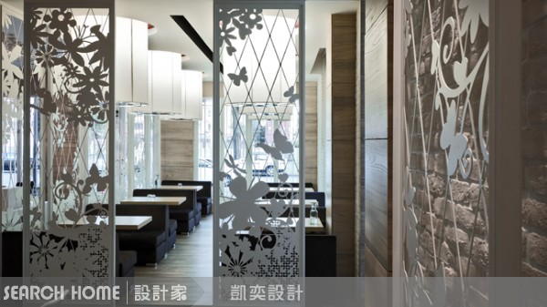 隔屏設計在空間中所發揮的作用類似於牆面,但是比起牆