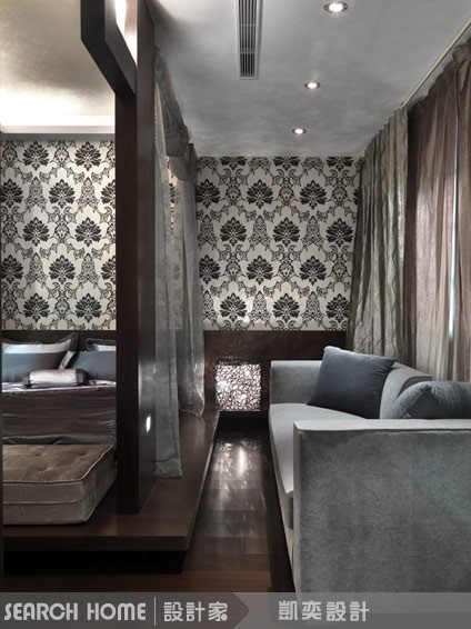 隔屏設計在空間中所發揮的作用類似於牆面,但是比起牆