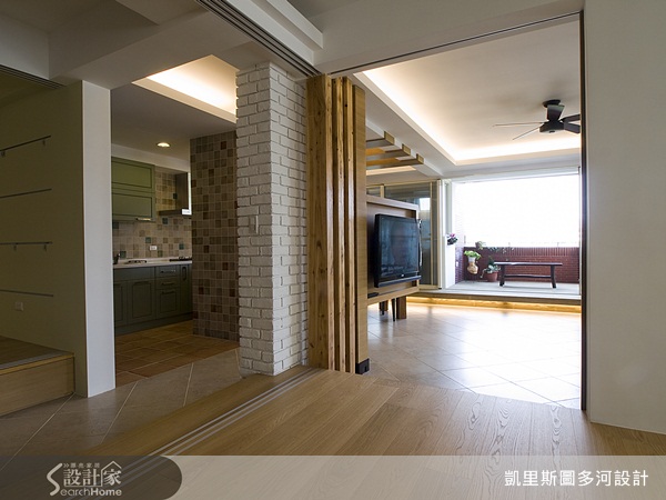 藉由風格及自然情境的營造，透過色系營造重點主題，休