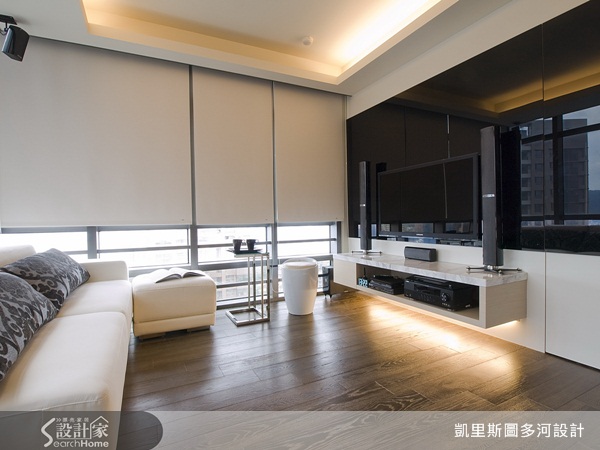 藉由風格及自然情境的營造,透過色系營造重點主題,休