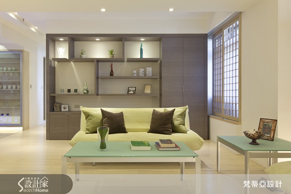 屋主買下了這間位於淡水的二手房子,雖然本案原為商辦