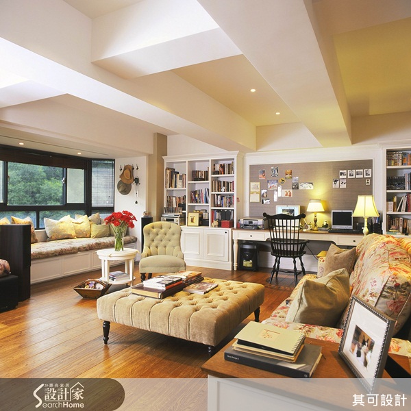 把書房和客廳結合起來是什麼樣子？在本案裡，由於考量