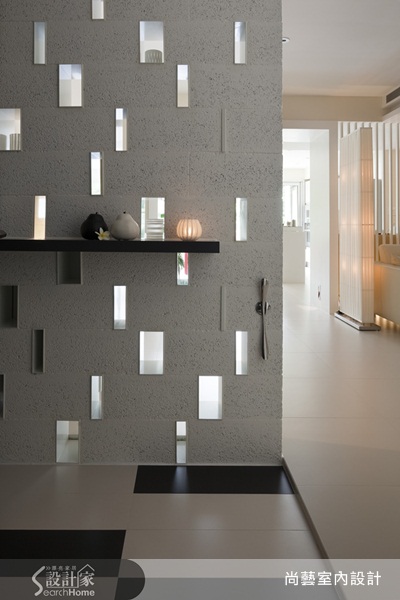 家居空間最基本的層次單位是格局動線上的安排，倘若你