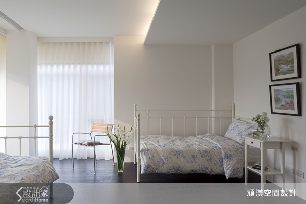 小時候讀國文課本上的〈桃花源記〉,總覺得若真能住在