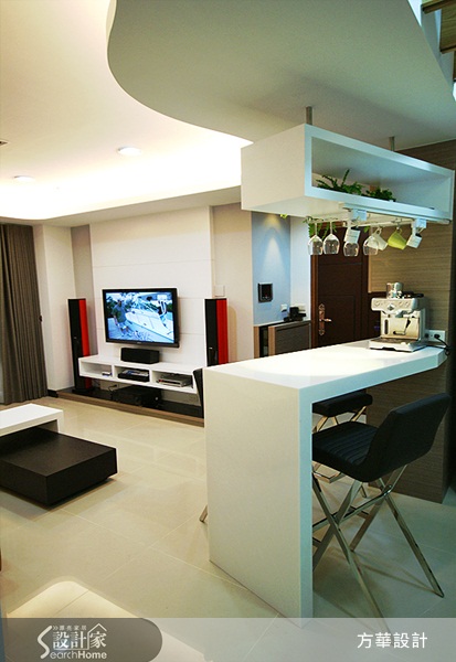 26坪的家居空間,要容納客廳、餐廳、廚房、衛浴、臥房