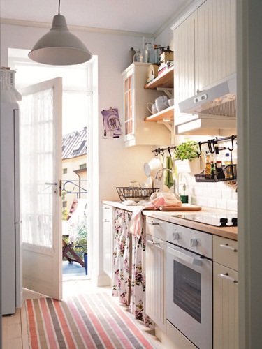 對於一般人來說，想要買下滿屋子的經典家具來進行家具