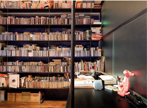 為了配合喜歡邀朋友來家裡歡聚的屋主個性，設計師大膽