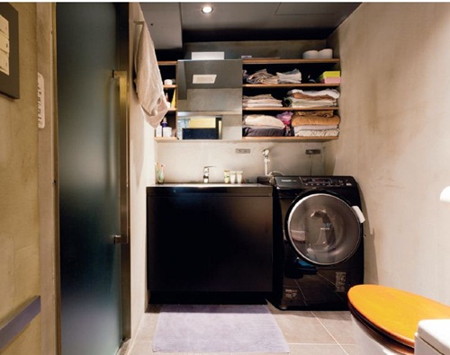 為了配合喜歡邀朋友來家裡歡聚的屋主個性，設計師大膽