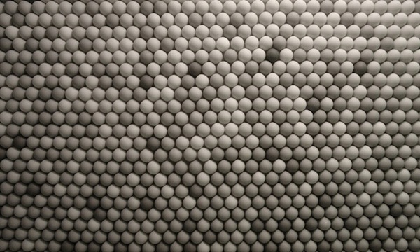 來自布魯克林的設計師Daniel Arsham，花了約兩個月的