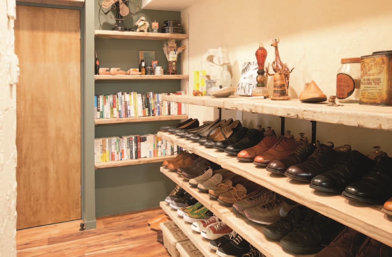 位於東京都內，大大的圓窗令人一見鍾情，帶有Loft 個