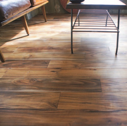 位於東京都內，大大的圓窗令人一見鍾情，帶有Loft 個