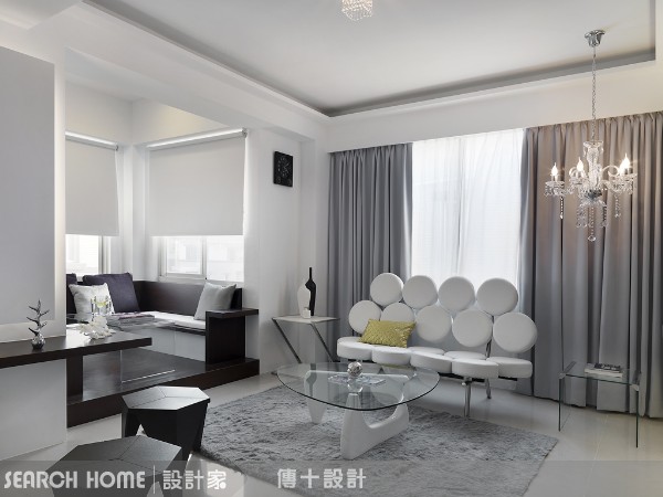 燈光安排可以說是家居設計當中必備的實用機能，不過燈